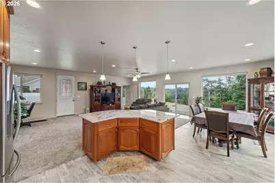 63404 Nathan Dr, Coos Bay, OR 97420 - Photo 14