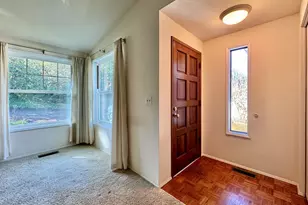 9530 SW 55th Ave SW, Portland, OR 97219 - Photo 6