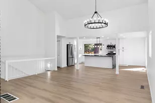 16 Othello St, Lake Oswego, OR 97035 - Photo 4