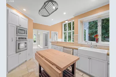 16419 Lexington Ct, Lake Oswego, OR 97034 - Photo 14