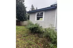 14062 SE Foster Rd, Portland, OR 97236 - Photo 16