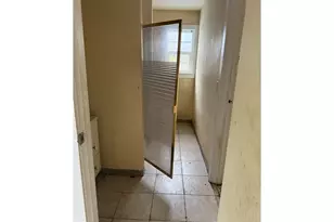 14062 SE Foster Rd, Portland, OR 97236 - Photo 4