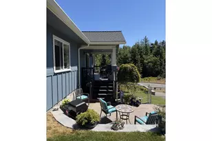 250 Foxglove Way, Reedsport, OR 97467 - Photo 10