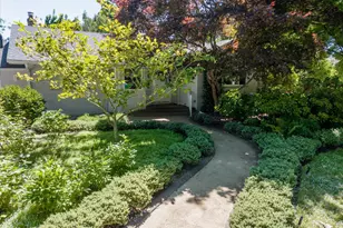 243 Dartmoor Dr, Eugene, OR 97401 - Photo 38