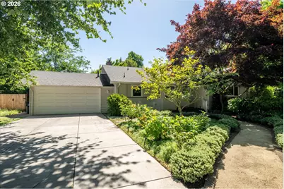 243 Dartmoor Dr, Eugene, OR 97401 - Photo 2