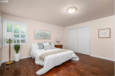 243 Dartmoor Dr, Eugene, OR 97401 - Photo 14