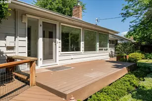 243 Dartmoor Dr, Eugene, OR 97401 - Photo 26