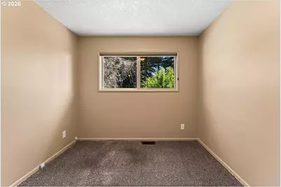 10100 SE Walnut Dr, Happy Valley, OR 97086 - Photo 22