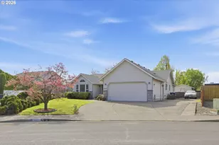 2277 Bonnie Ln, Springfield, OR 97477 - Photo 2