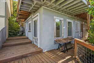 380 Columbia St, Cathlamet, WA 98612 - Photo 22