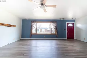 320 W Delta St, Union, OR 97883 - Photo 6