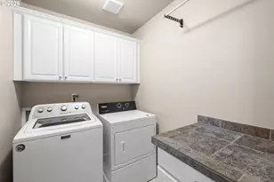 906 36th Pl, Forest Grove, OR 97116 - Photo 20