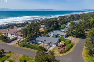 315 El Pino Ave, Lincoln City, OR 97367 - Photo 4