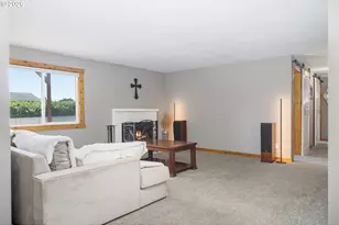 315 El Pino Ave, Lincoln City, OR 97367 - Photo 12