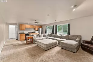 3314 Fisher Rd, Roseburg, OR 97471 - Photo 28