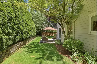 2237 NW Utah Ct, Camas, WA 98607 - Photo 38