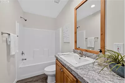 1514 E 10th St, The Dalles, OR 97058 - Photo 18