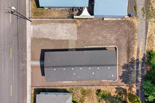 1514 E 10th St, The Dalles, OR 97058 - Photo 4