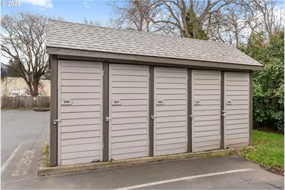 301 N 15th St #201, Hood River, OR 97031 - Photo 26