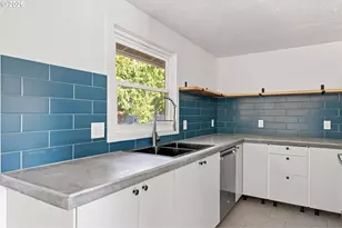 101 SE 194th Ave, Portland, OR 97233 - Photo 12