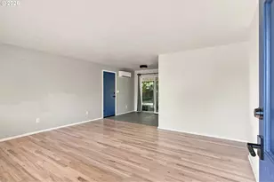 101 SE 194th Ave, Portland, OR 97233 - Photo 6
