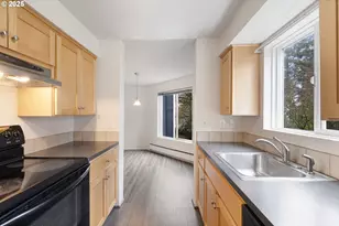 47 Eagle Crest Dr, Lake Oswego, OR 97035 - Photo 14