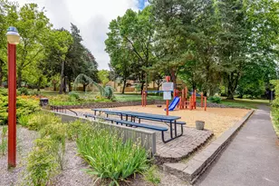 1551 NW Tanasbrook Ct, Beaverton, OR 97006 - Photo 22