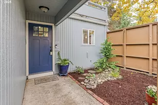 1551 NW Tanasbrook Ct, Beaverton, OR 97006 - Photo 2