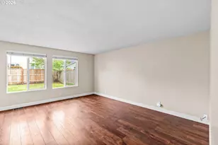 657 61st St, Springfield, OR 97478 - Photo 8