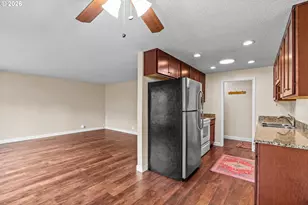 657 61st St, Springfield, OR 97478 - Photo 12