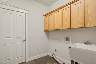 20651 Sierra Dr, Bend, OR 97701 - Photo 18