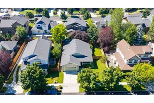 20651 Sierra Dr, Bend, OR 97701 - Photo 24