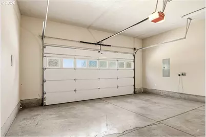 20651 Sierra Dr, Bend, OR 97701 - Photo 22