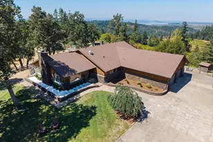86616 Pine Grove Rd, Eugene, OR 97402 - Photo 2
