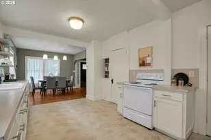 140 21st St, Salem, OR 97301 - Photo 18