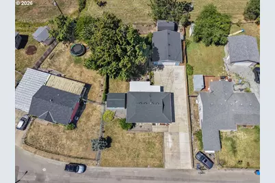 946 E 4th Ave, Riddle, OR 97469 - Photo 26