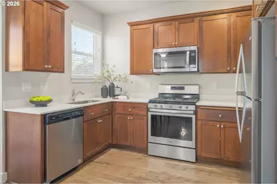 4561 Romy Ct, Eugene, OR 97402 - Photo 12