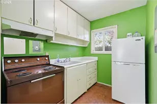 260 N Grand St, Eugene, OR 97402 - Photo 44