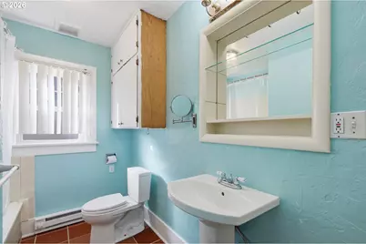 260 N Grand St, Eugene, OR 97402 - Photo 10