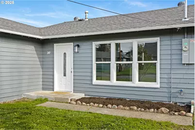 260 SW Ford Ave, Winston, OR 97496 - Photo 4