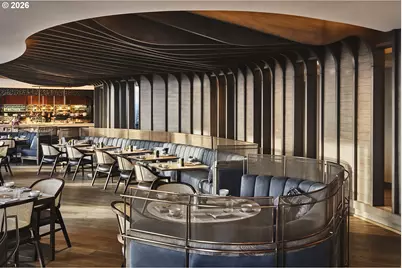 550 SW 10th Ave #2202, Portland, OR 97205 - Photo 32