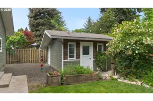 937 NE Queens Ln, Hillsboro, OR 97124 - Photo 38