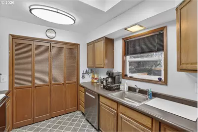 4736 NE 77th Ave, Portland, OR 97218 - Photo 14
