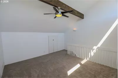 28 NW Mountain View Dr, Roseburg, OR 97471 - Photo 18