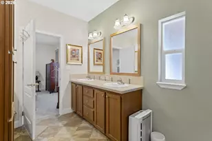 11542 SW Royal Villa Dr, Portland, OR 97224 - Photo 22