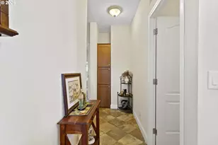 11542 SW Royal Villa Dr, Portland, OR 97224 - Photo 16