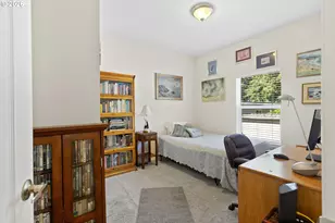 11542 SW Royal Villa Dr, Portland, OR 97224 - Photo 24