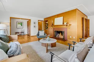6626 SE Stark St, Portland, OR 97215 - Photo 8