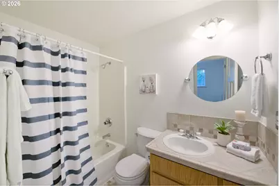 1351 SW 217th Ave, Beaverton, OR 97003 - Photo 16