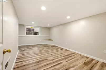 1107 W Powell Blvd, Gresham, OR 97030 - Photo 26